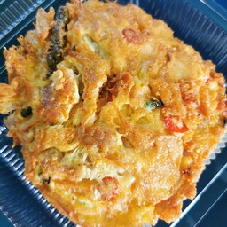 ข้าวไข่เจียวแหนมทรงเครื่อง