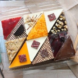 เบอร์รี่ฮัท -