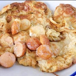 ข้าว+ไข่เจียวไส้กรอก(ไข่2ฟอง)
