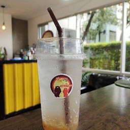 บ๊วยสไปร์ท