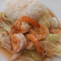 ข้าวกะหล่ำปลีผัดกุ้ง