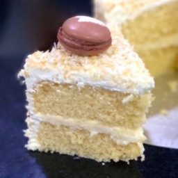 เค้กมะพร้าว COCONUT CAKE