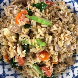 ข้าวผัดหมู