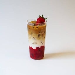 Strawberry cold brew latte