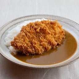 ข้าวหน้าแกงกะหรี่ทงคัตสึสันใน