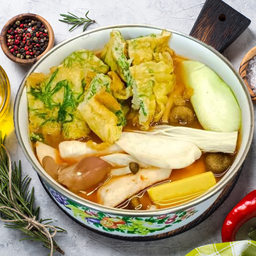 แกงส้มเห็ด ไข่ชะอม