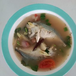 ต้มยำปลาทูนึ่ง