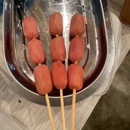 คอลเทลไส้กรอกแดง