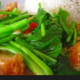 ข้าวยำไก่แซ่บ แกงกระหรี่ไก่กรอบ ลาดพร้าว101