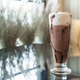 คาราเมลมอค่าเย็น iced Caramel mocha