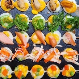 ไส้กรอกยักษ์ ตลาดโพธิสาร