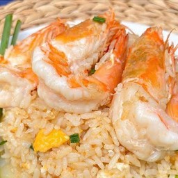ข้าวผัดกุ้ง