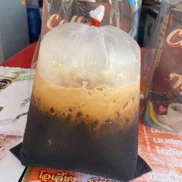 โอเลี้ยง นมสด ใส่ถุง