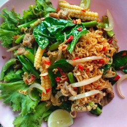 ผัดมาม่าขี้เมา