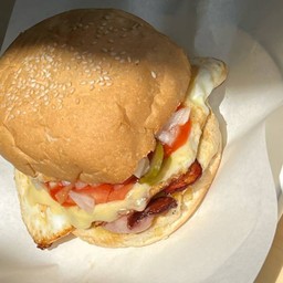 เบคอน&ไข่ ชีสเบอร์เกอร์