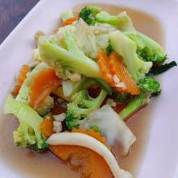 ผัดผักรวม