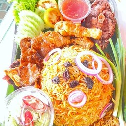 อาหรับรวม สำหรับ 3 ท่าน