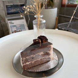 ดับเบิ้ลช้อคเค้ก