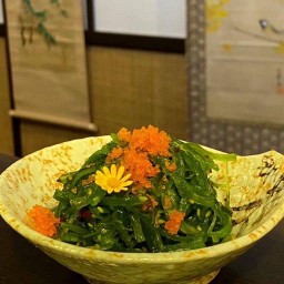 ยำสาหร่ายสไตล์ญี่ปุ่น