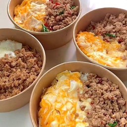 กะเพราไข่ลอยฟ้า 1