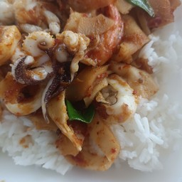 พริกแกงกุ้ง  ใส่หนอไม้ดอง