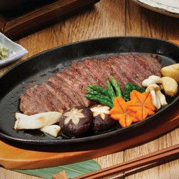 Kagoshima Wagyu A4 Steak 200 G สเต็กเนื้อคาโงชิมะวากิว A4 200 กรัม