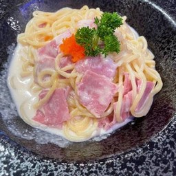 สปาเก็ตตี้คาโบนาร่า