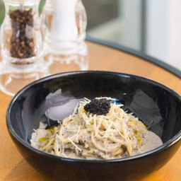 สปาเก็ตตี้ครีมซอสทรัฟเฟิล Spaghetti Truffle Cream Sauce