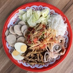 ก๋วยเตี๋ยวไก่มะระ(บุฟเฟ่ต์หน้าร้าน)