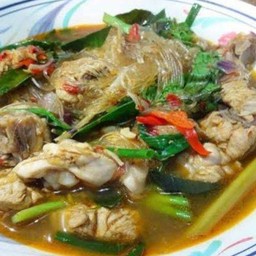 แกงไก่ใส่วุ้นเส้น
