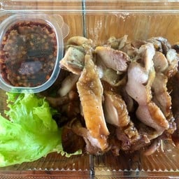 ไก่ย่างน้ำจิ้มแจ่วผักสด@เป็นกับข้าว