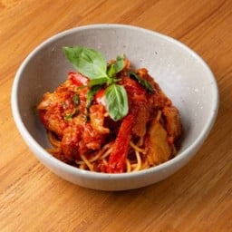 สปาเก็ตตี้สไปซี่เอิร์ทมีท มังสวิรัต vegan spicy Earth meat