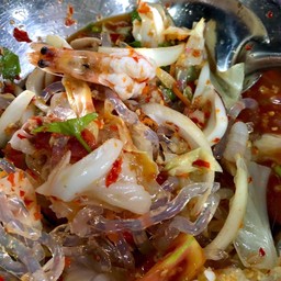 ล้านตำยำเมืองผี