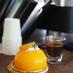 เค้กส้มครีมชีส Orange Cake with cream cheese filling