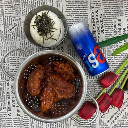 เซ็ตปีกกลางไก่ 6 ชิ้น