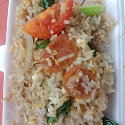 ข้าวผัดกุนเชียง