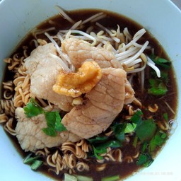 ก๋วยเตี๋ยวน้ำหมู
