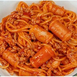 สปาเก็ตตี้ใส้กรอก