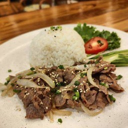 ข้าวเนื้อริบอายผัดซอสA36