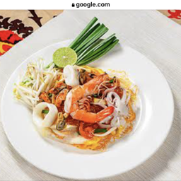 ผัดไทยทะเล