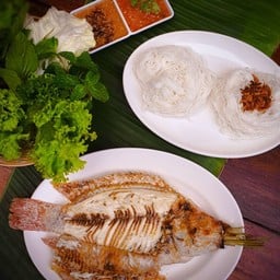 เมี่ยงปลาทับทิมเผา