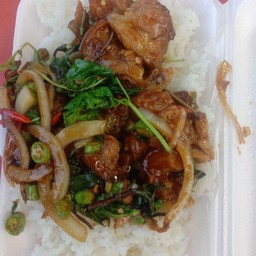 กะเพราขาหมู