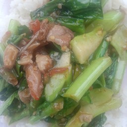 คะน้าปลาเค็ม