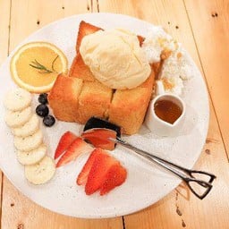 Fruity Honey toast