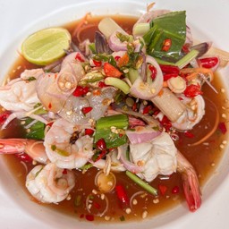 ยำนัวกุ้ง 2 นาง