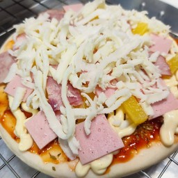 พิซซ่าโฮมเมด หน้าฮาวายเอี้ยน size.m