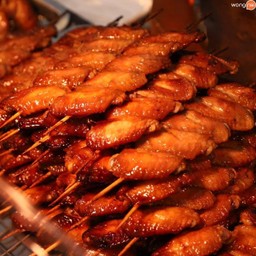 เนื้อหอม ข้าวหมูแดดเดียว สาขาราชพฤกษ์