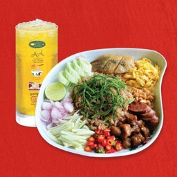 ข้าวคลุกกะปิสามหอม+น้ำสมุนไพร