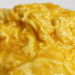 กะเพราแซ่บ