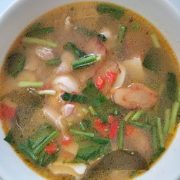 ต้มยำไก่